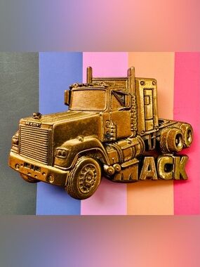 1980 Baron Buckles Taiwan Mack R Model Bulldog Nose Truck Detail #6226 All-Brass